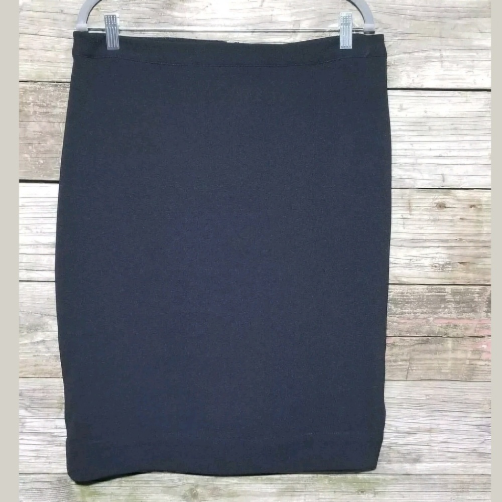 P J K Black PENCIL SKIRT size L